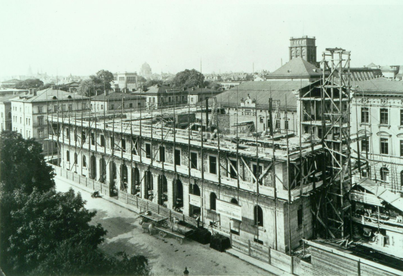 Baustelle des Neubaus Bestelmeyer-Süd, ca. 1925